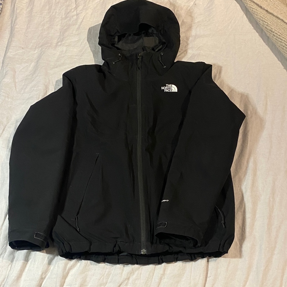 The North Face women’s 2 in 1 synthetic fill jacket (Raincoat and Puffer)